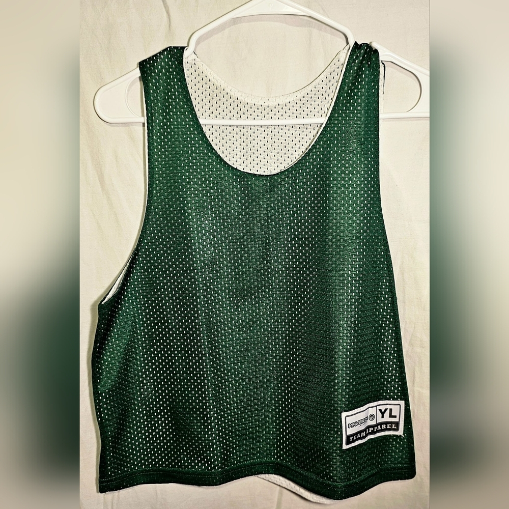 Cool and comfortable basketball style t-shirt